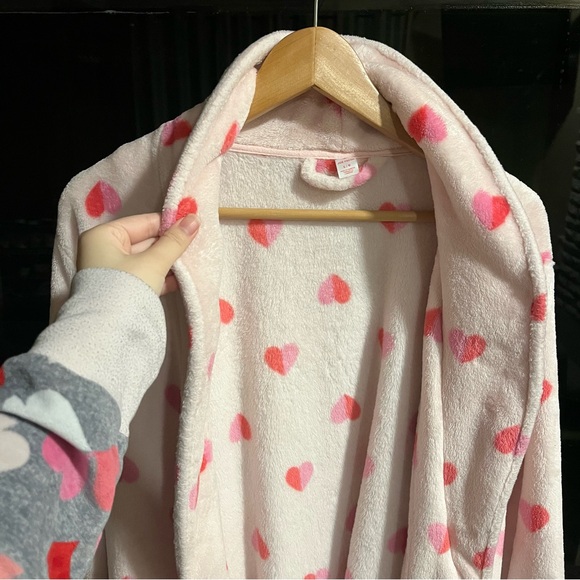 Joe Fresh Baby Pink Heart Pattern Robe! - Picture 2 of 10